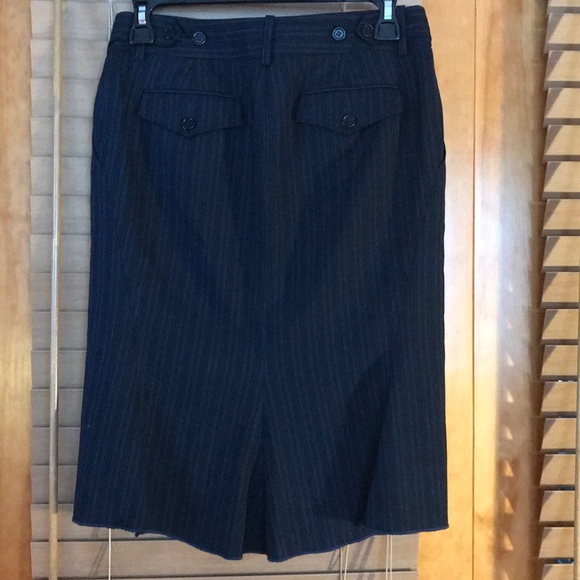 💚💚BCBGMAXAZRIA Pin Striped Skirt💚 - Picture 2 of 6